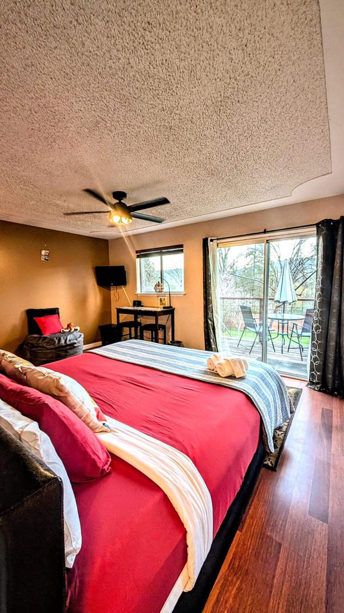 Wona'S 2 Bedrooms Full Kitchen Oakhurst Esterno foto